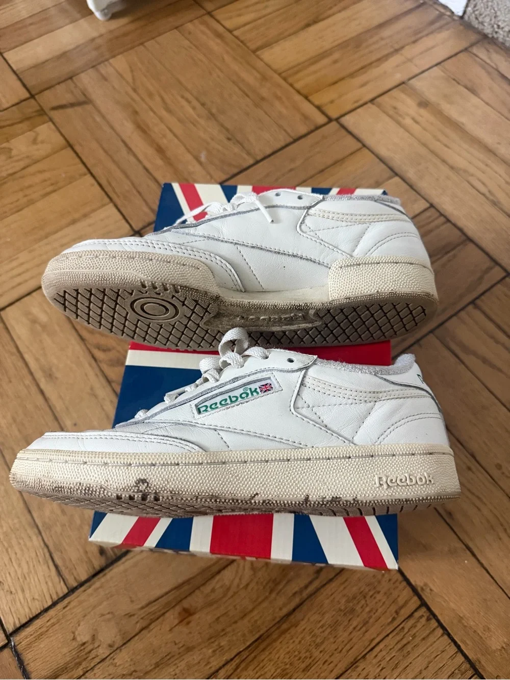 Reebok Off-White Leather Low-Top Sneakers with Green Logo